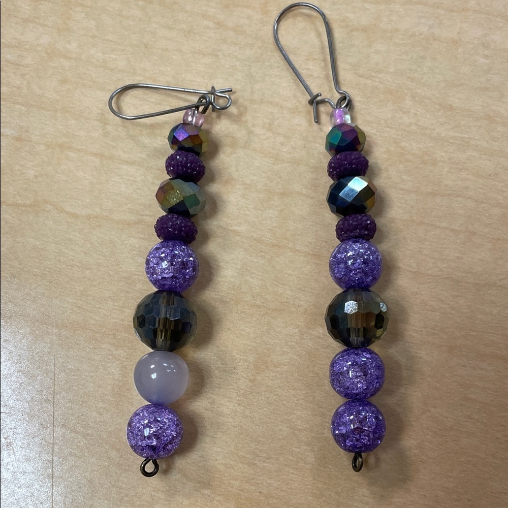 Elegant Purple Beaded Earrings - Picture 1 of 1